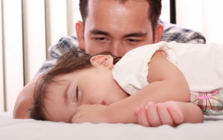 Jakie są warunki udzielania urlopu ojcowskiego