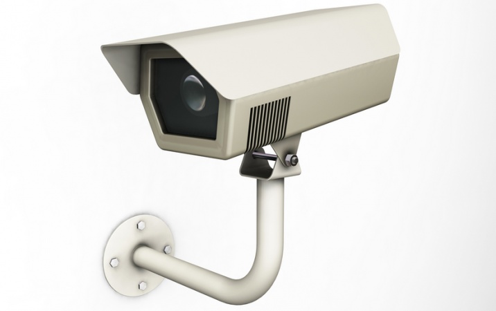 Monitoring w szkole – jak poprawić bezpieczeństwo nie naruszając prywatności