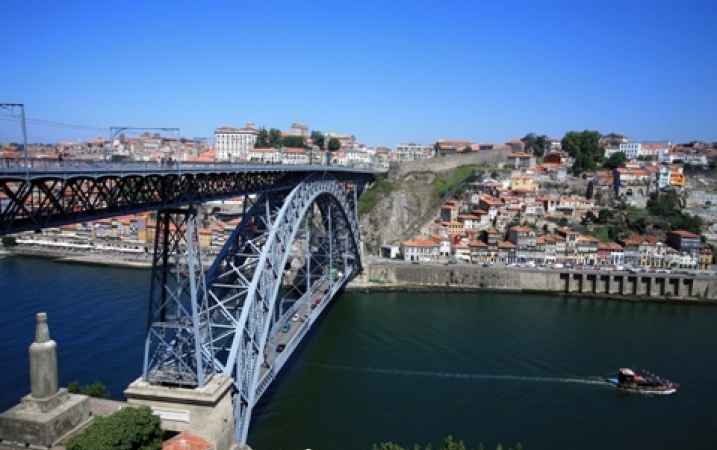 Powitajcie lato w mieście Porto i jego nadmorskich okolicach