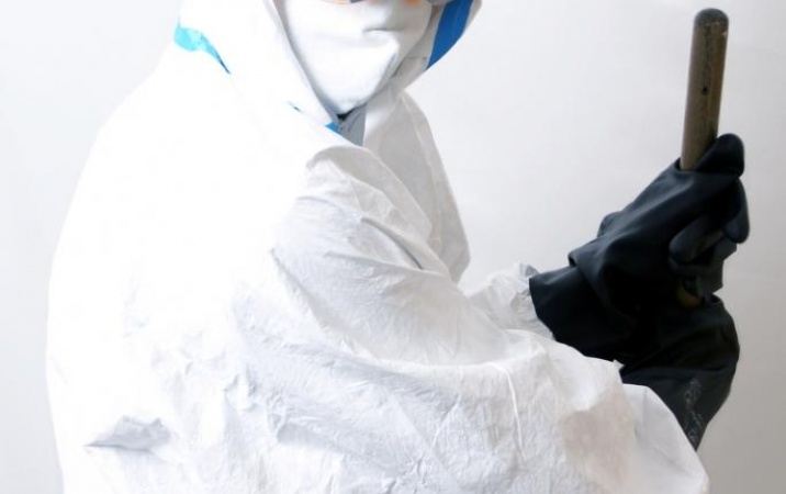 Przekroczenia dopuszczalnego poziomu pyłu azbestu podczas pracy