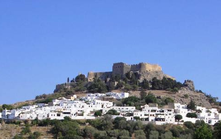 Antyczne zabytki Rodos: miasto Lindos i kolos Heliosa