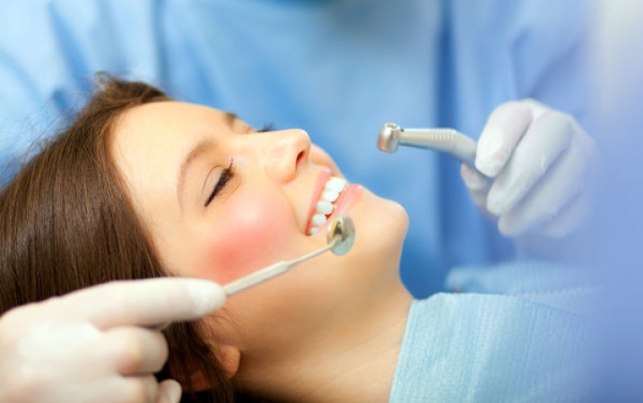 Jak rozwijać nowe usługi w gabinecie stomatologicznym – 7 łatwych zasad
