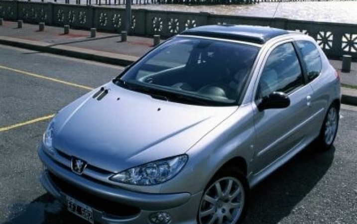 Peugeot 206