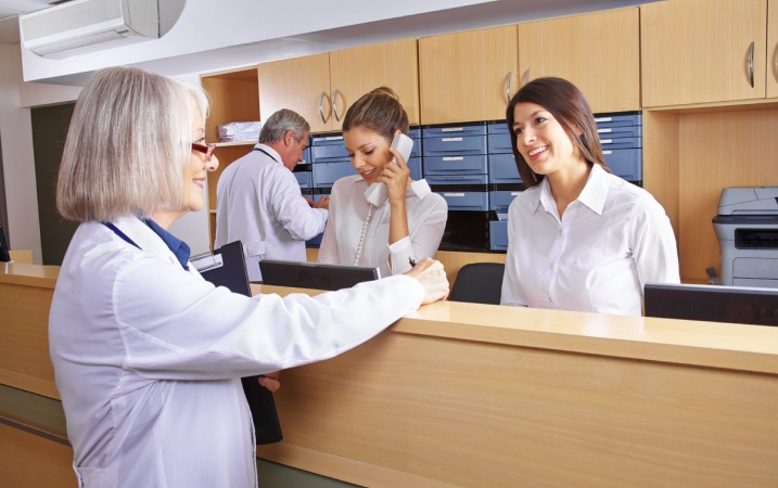 Obsługa pacjenta w rejestracji - zasady, których warto przestrzegać