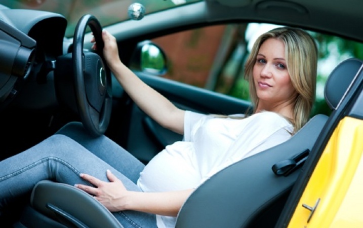 Kurs prawa jazdy w ciąży