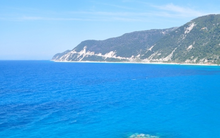 Dzikie plaże Kakome w Albanii 
