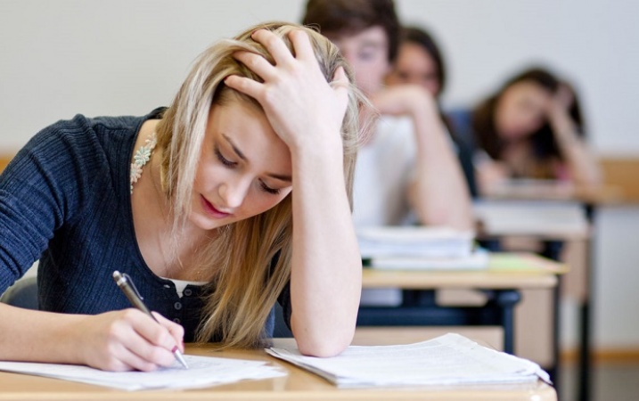 Wyników egzaminów próbnych nie wpisuje się do dziennika lekcyjnego