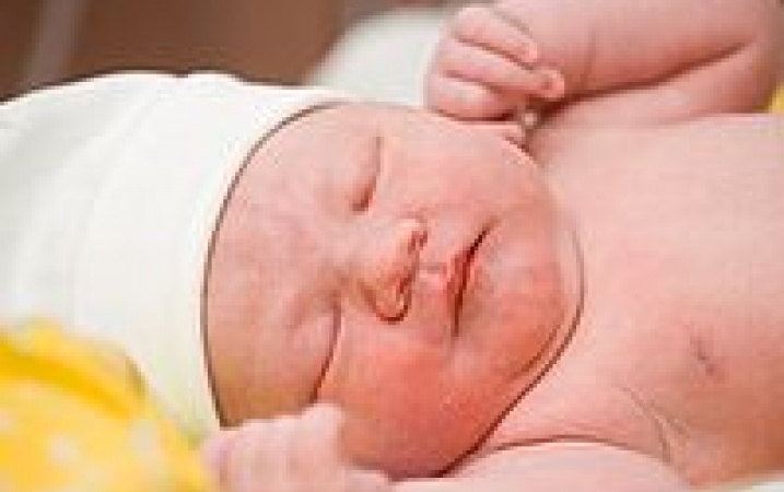 Przysposobienie dziecka - nowe zasady przyznawania zasiłku macierzyńskiego