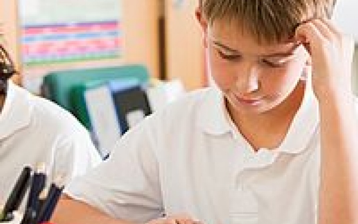 Czy nauczanie indywidualne wyklucza pobyt dziecka w świetlicy szkolnej