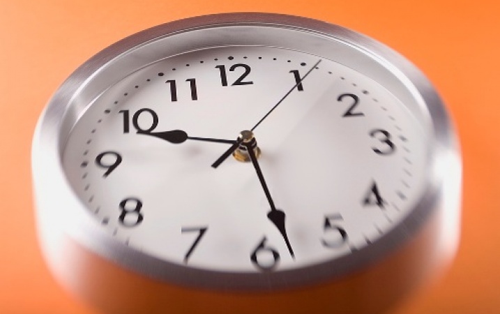 Prawo do przerwy w czasie pracy a faktyczna liczba godzin pracy 