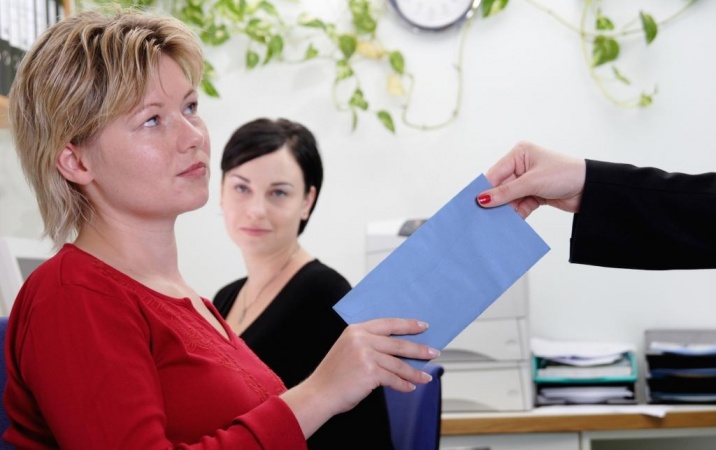 Łączenie urlopu rodzicielskiego z pracą – konieczna zgoda pracodawcy