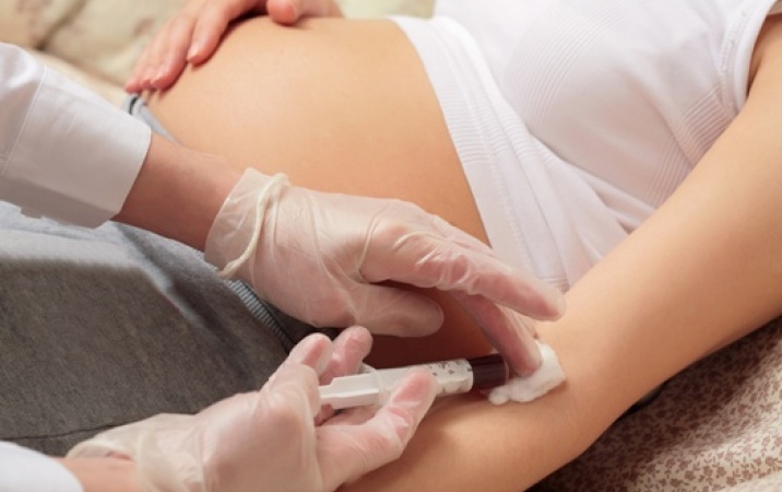 Pracownicy w ciąży nie można zwolnić nawet po 182 dniach chorobowego