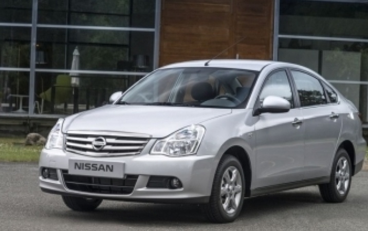 Nissan Almera