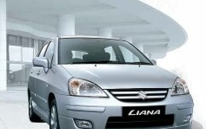 Suzuki Liana