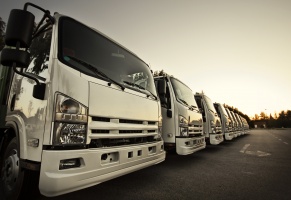 Wielkanoc - sprawdź obowiązujące zakazy ruchu dla ciężarówek