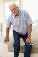 Ból kolana może towarzyszyć groźnym chorobom