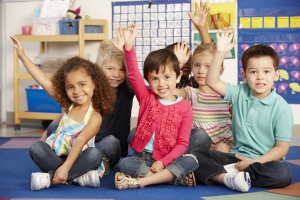 Język migowy w podstawie programowej wychowania przedszkolnego dotyczy każdego przedszkola