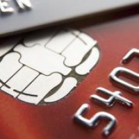 Przekazanie pracownikowi karty kredytowej to forma zaliczki 