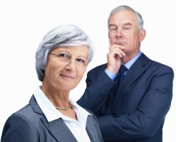Czy można wypowiedzieć umowę z powodu osiągnięcia wieku emerytalnego?