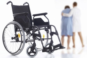 Udział w turnusie rehabilitacyjnym osoby niepełnosprawnej – zwolnienie od pracy czy urlop?