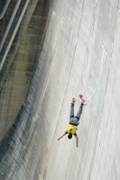 Skoki na bungee - sposób na podniesienie adrenaliny
